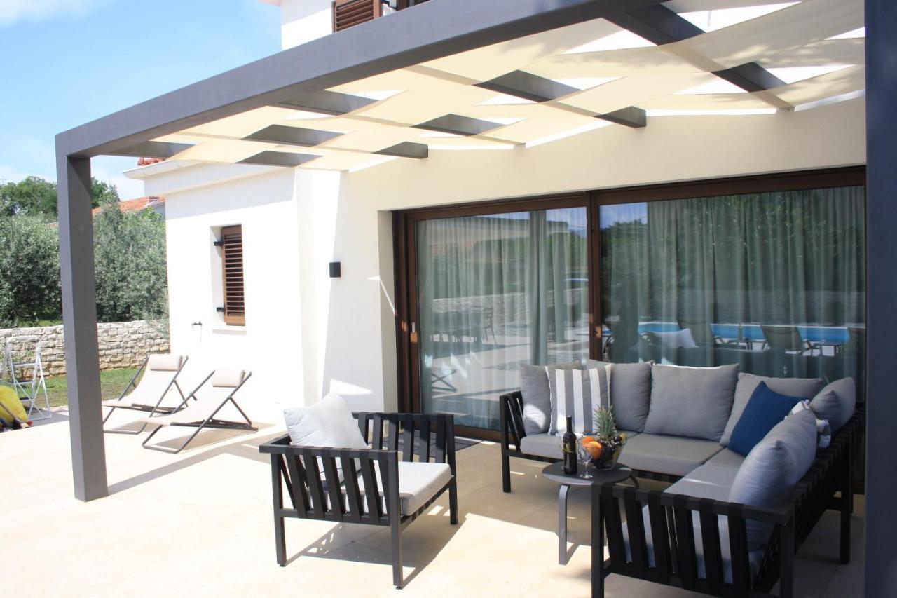 Villa Caprice - Krk Milohnici Eksteriør bilde